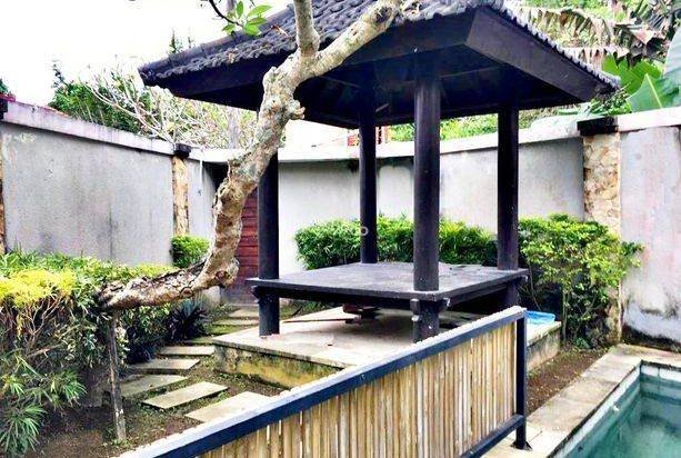 Private Villa Cantik 3 Bedrooms 2 Lantai Di Mengwi