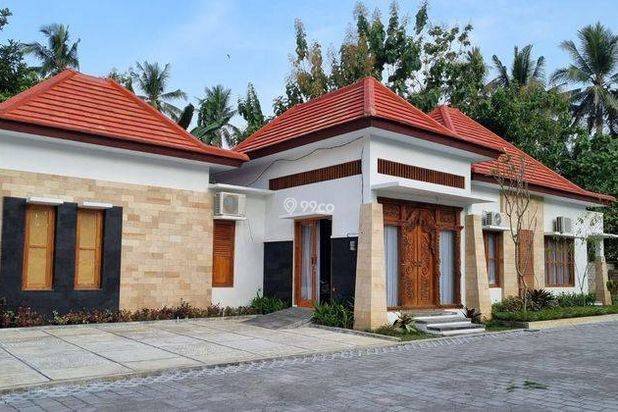 RUMAH BESAR TANAH LUAS HARGA MURAH DI MAGELANG