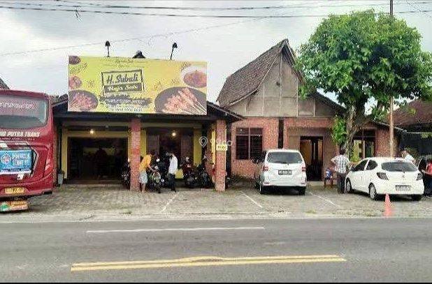 Ruang Usaha Ex Resto di Ambarketawang, Gamping