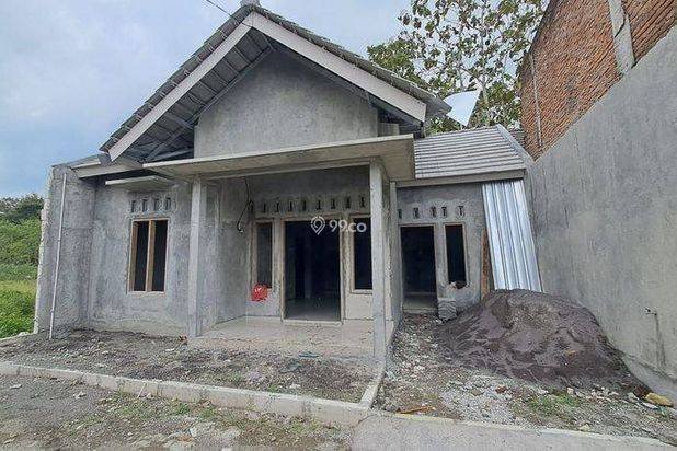 Rumah Murah Bebas Custom Di Belakang Alfamart Logandeng 