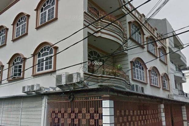 Ruko gandeng 4 unit