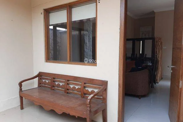 di sewakan rumah siap huni ada furnitur di kota pekalongan