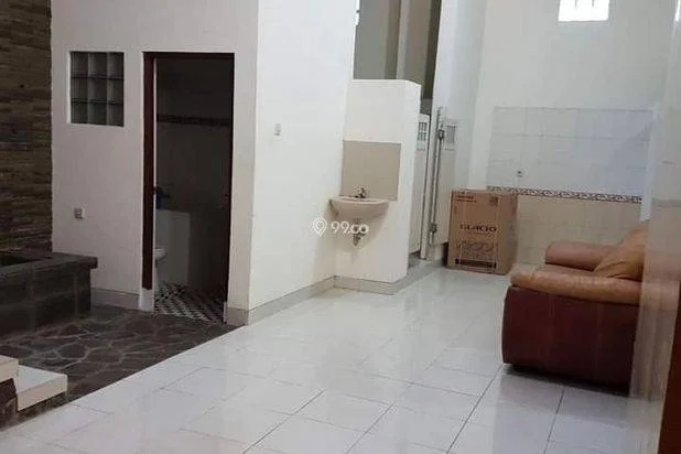 Di Sewakan Rumah Siap Huni di Pusat Kota Pekalongan