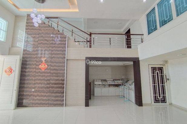 Villa di Jl. Madong Lubis ( Simp Sei Kera )