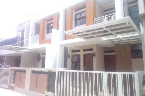 jual 2 unit rumah baru minnimallis di Buahbatu