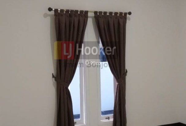 Jual Rumah Siap Huni, Cantik & Nyaman Tanah Mas Semarang-5445