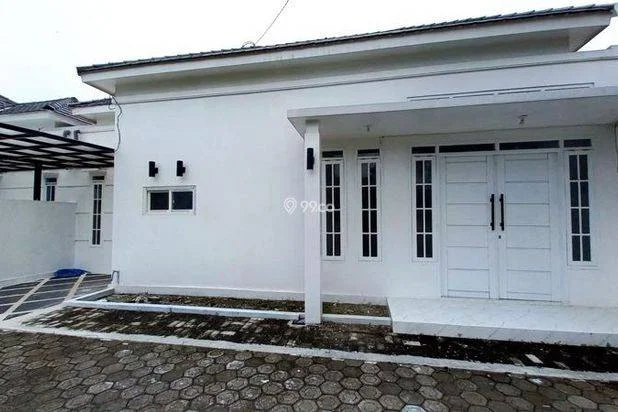 Bangunan Baru Exclusive