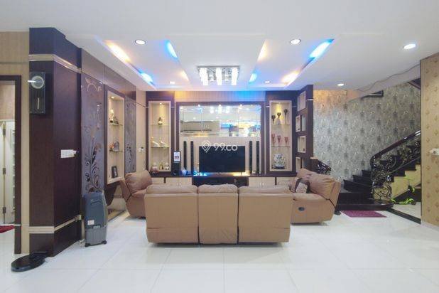 Villa di Komplek Cemara Asri ( Jl. Merpati )