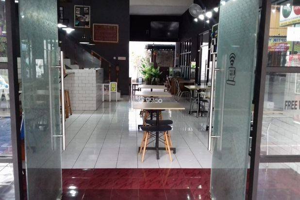Ruko Resto Cafe Luas 300 di Poros  Sawojajar 1 Malang _ 652B