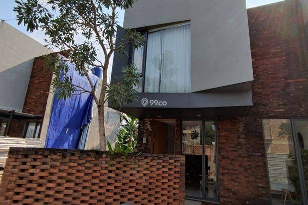 Rumah Mewah Design Aesthetic Di Cluster Ruma Joglo Jakarta