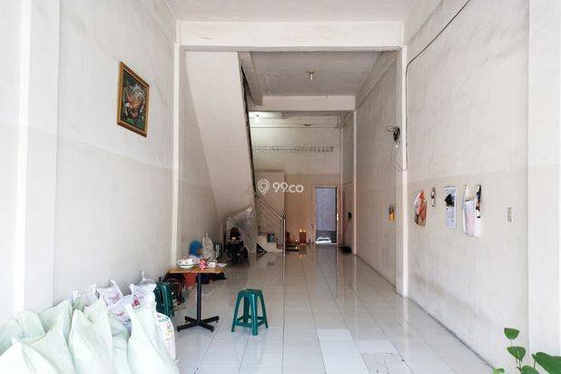 Ruko di Jl. Japaris / Rahmadysah ( Komp Japaris Town House )