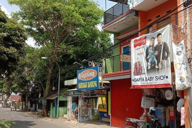 BU CEPATdijual ruko pinggir jalan di citeureup 3 lantai