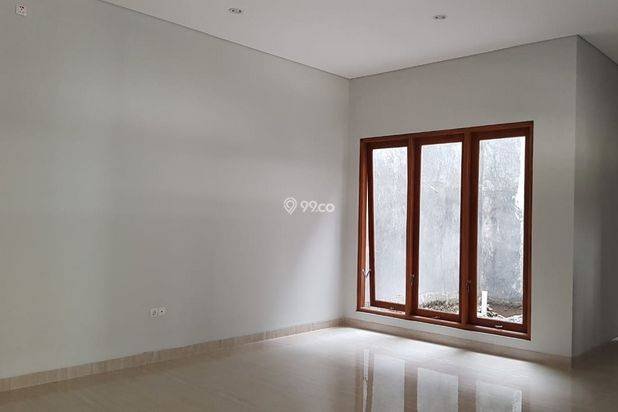 Rumah 240m Jakal KM 8, Jl Kaliurang Mewah Perum Ndalem Andaru