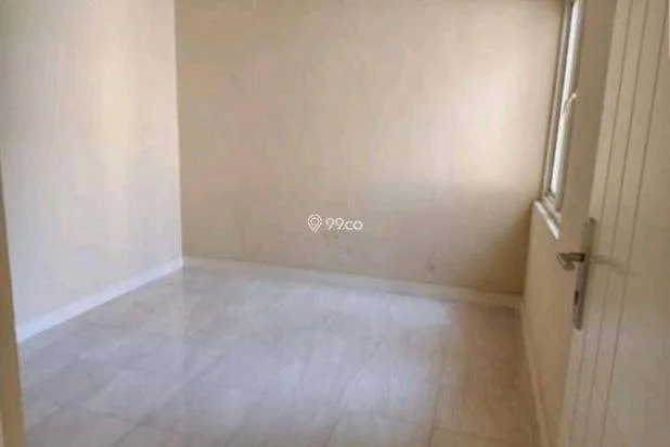 Rumah Full Bangunan Puri Surya Jaya Valencia Spring