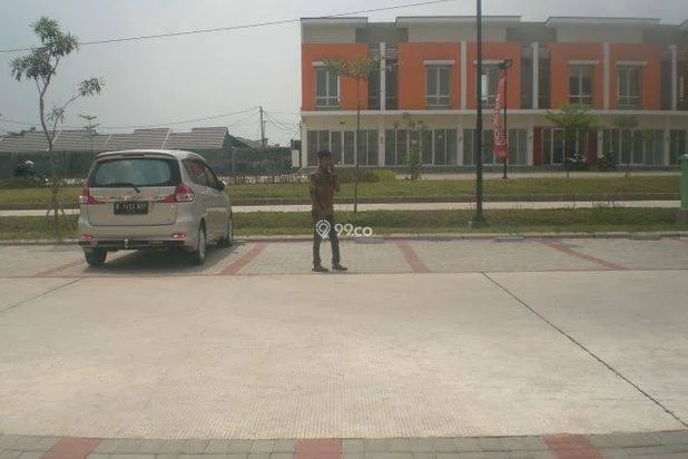 DISEWAKAN Ruko 2 lantai Park Street B-15/180- CITRA MAJA RAYA