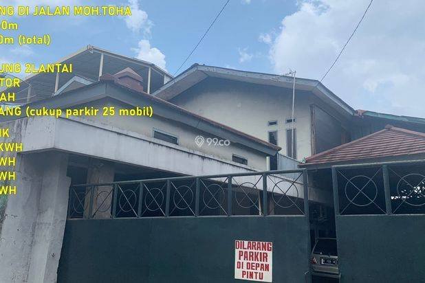 GUDANG DI JALAN MOCH TOHA BANDUNG
