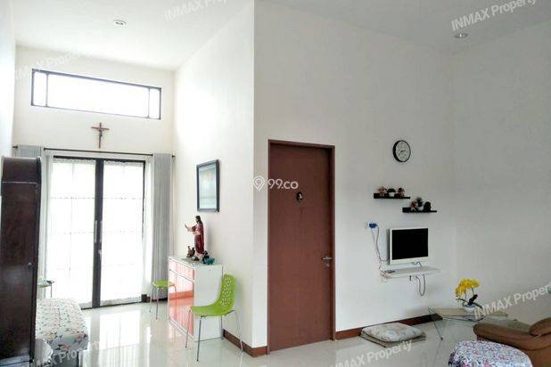 *Rumah 2 Lantai Luas 200 di Araya Binus Kota Malang _ 486B