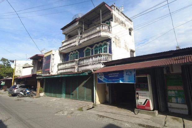 Rumah Murah di Jalan Punak ( Merbau / Sekip )
