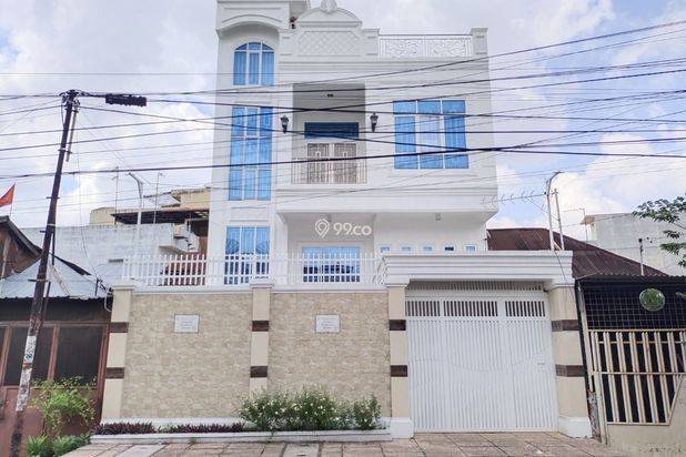 Villa di Jl. Madong Lubis ( Simp Sei Kera )