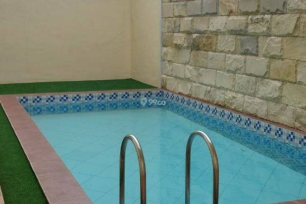 Di jual rumah di araya PBI blimbing kawasan elite di kota mala
