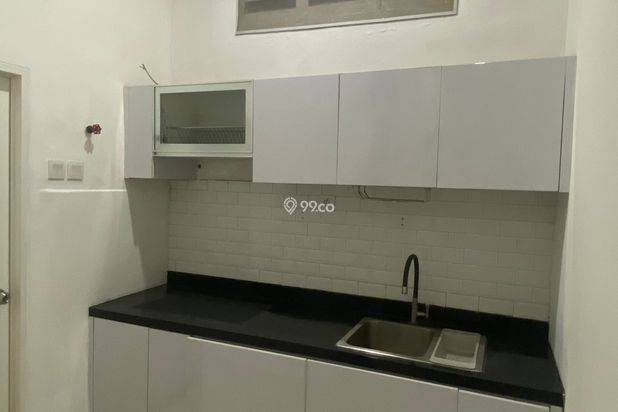Rumah siap huni disewakan hadap timur dipetukangan selatan