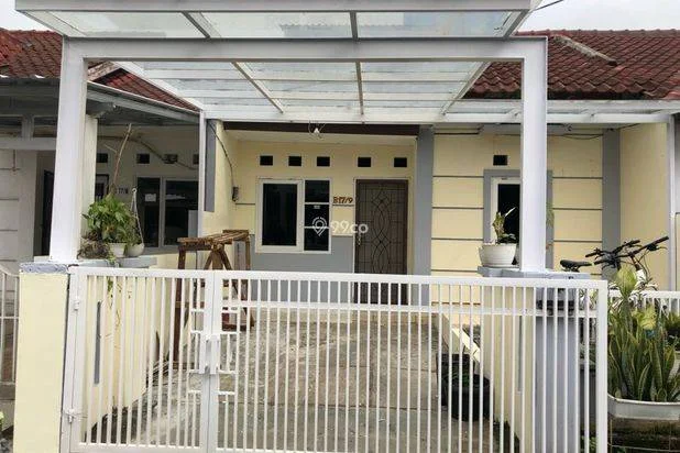 Rent at Vila Dago Nusa Dua Pamulang Rent at Vila Dago Nusa Dua Pamulang