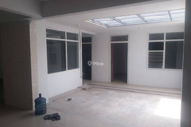 Rumah baru selesai renovasi jl.pakis tirtosari Surabaya