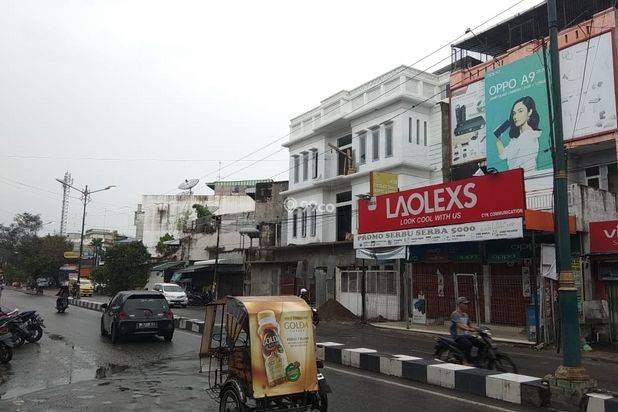 Ruko Gandeng 2 di Jl. Sekip ( Dekat UNPRI )