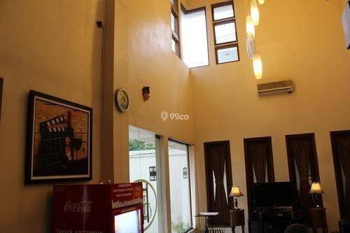 Hotel *2 Keraton Yogyakarta, 51 Luxroom Tengah Kota Wisata @ M