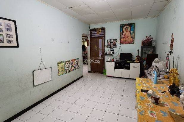 Rumah Siap Huni dijual CEPAT BU, cocok untuk Kost2an