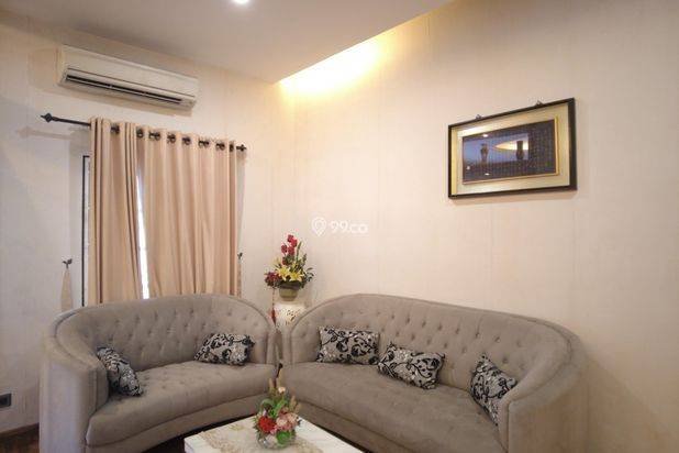 Villa di Komplek Grand Menteng Indah