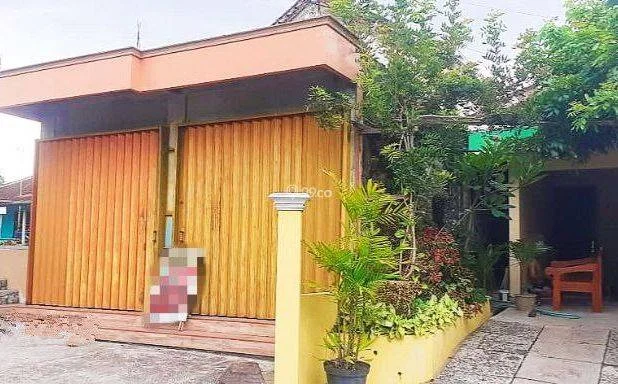 Ruko Strategis Bagus di Jebres Surakarta (TF)