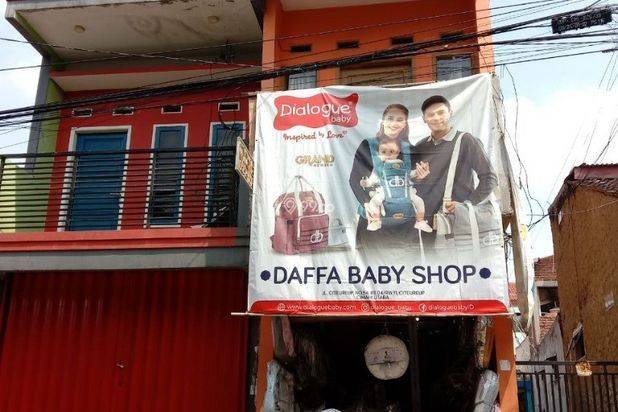 BU CEPATdijual ruko pinggir jalan di citeureup 3 lantai