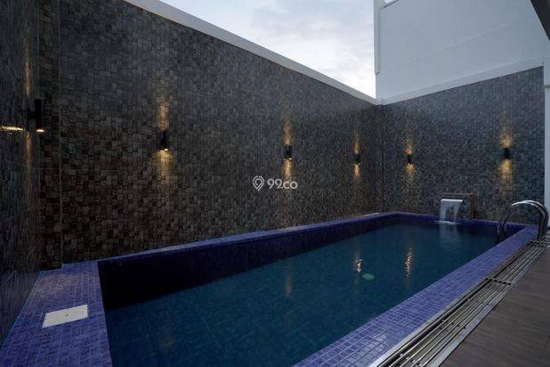 Rumah Kolam Renang Jl DAMAI, Sewa 5KT 2Lantai@ Jakal Kaliurang