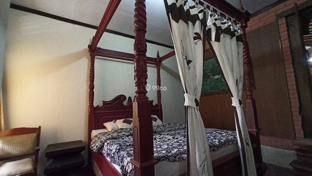 Rumah 2417 Jl Raya Kaliurang, Villa Joglo Kolam Renang Jakal 2