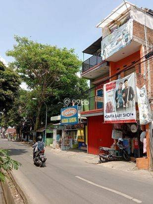 BU CEPATdijual ruko pinggir jalan di citeureup 3 lantai