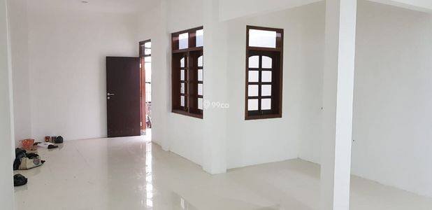Gedung Kantor Ruko Luas 467 Poros Jalan Sukarno Hatta _ 684B