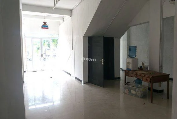 DISEWAKAN RUKO 1 LT  JIMBARAN PINGGIR JALAN BESAR