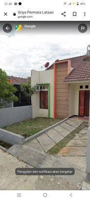 RUMAH DALAM KOTA. LOKASI LATSARI - TUBAN