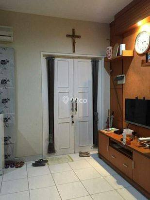 RUMAH DI CLUSTER FLUORITE GADING SERPONG