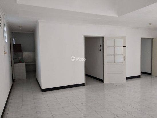 Rumah di sayap pajajaran siap huni