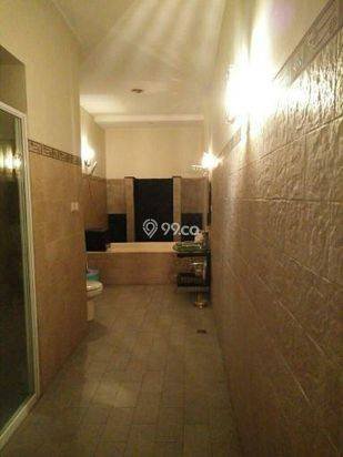 RUMAH DI CLUSTER FLUORITE GADING SERPONG
