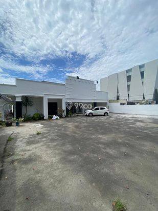 Tanah & Bangunan berada dikawasan Jl.Sudirman dan Dipenogoro Medan