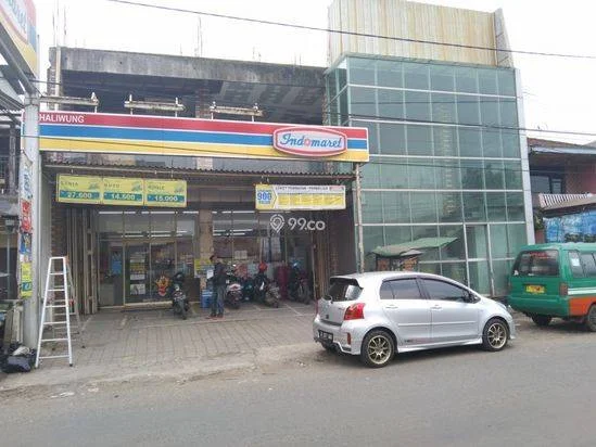 DIJUAL VIA LELANG INDOMARET DAN KANTOR DI LOKASI STRATEGIS