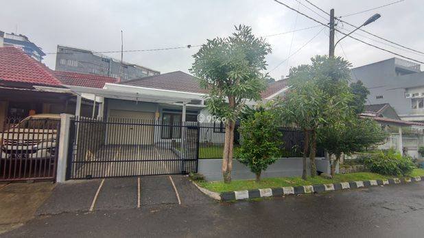 Rumah Pusat Kota dekat Kesatuan dan Tol Jagorawi Bogor Rumah Pusat Kota dekat Kesatuan dan Tol Jagorawi Bogor