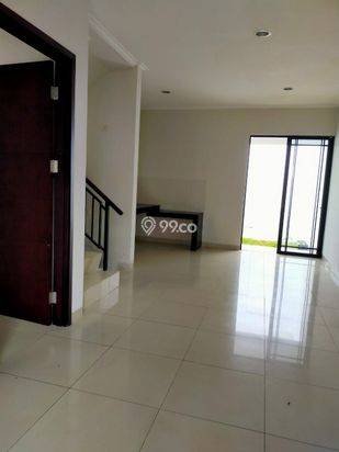 RUMAH DI GREENLIKE CITY