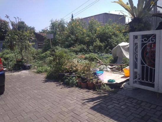 tanah KAVLING posisi HOOK di komplek pakusarakan bandung