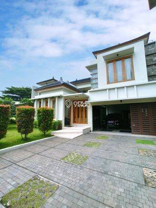 Rumah Berdisain Resort Siap Huni di Cipete Jakarta Selatan
