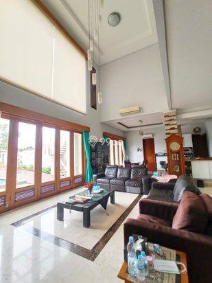 Rumah Berdisain Resort Siap Huni di Cipete Jakarta Selatan