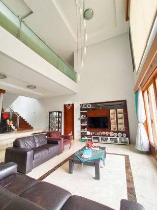 Rumah Berdisain Resort Siap Huni di Cipete Jakarta Selatan